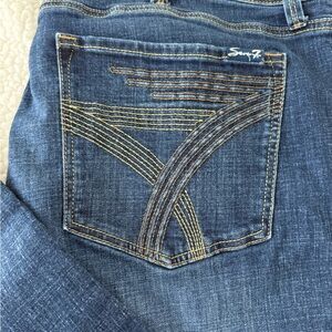 Seven7 Straight Leg Jeans